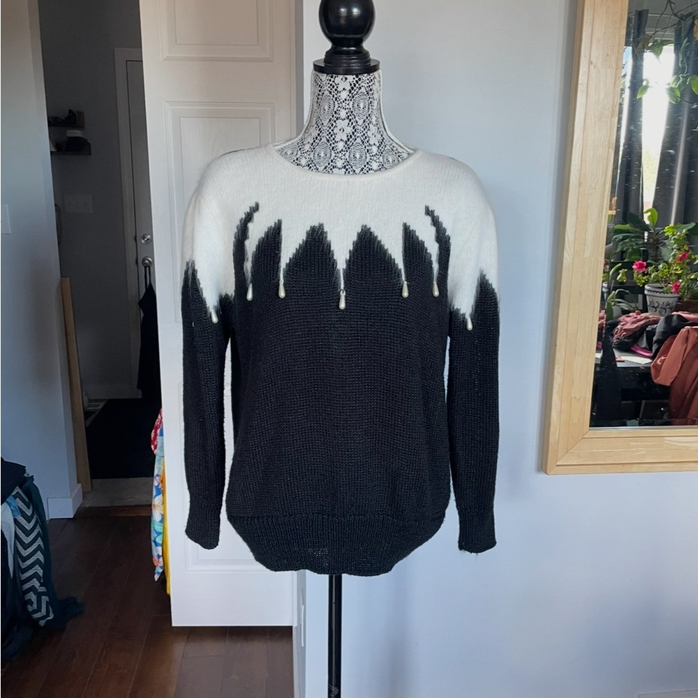 Vintage Wool/Angora Fur Blend Pearl Apres Ski Cozy Knit Sweater.Small/Medium - Picture 2 of 5
